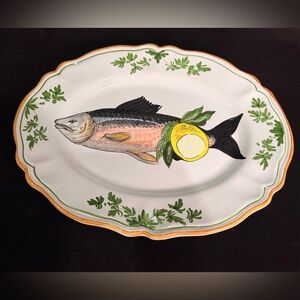 Hand-Painted Fish Platter with Green and Gold Trim